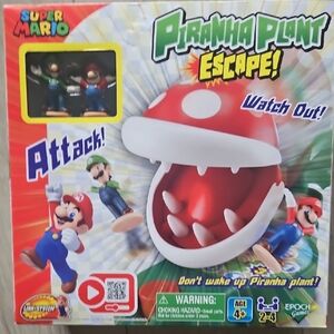Nintendo Super Mario Piranha Plant Escape Game - Red, Green, White